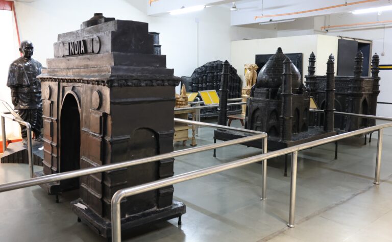 TOUCH MUSEUM